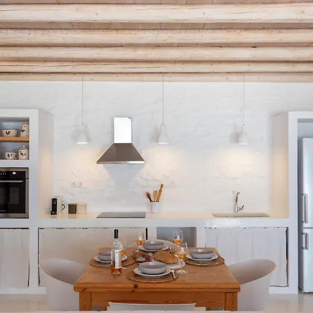 Donum Dei Seaside & *