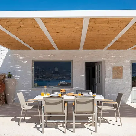 Donum Dei Seaside & Apartamento Krotiri