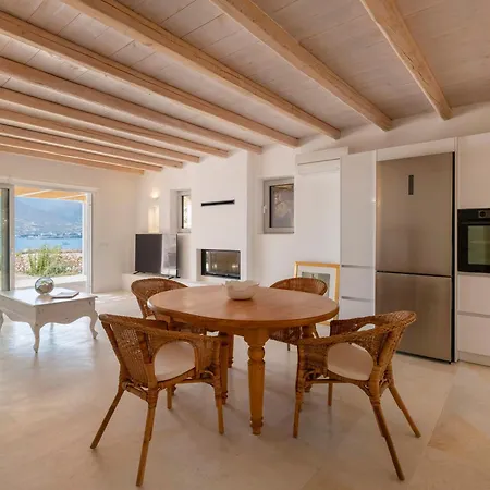 Apartamento Donum Dei Seaside & Krotiri