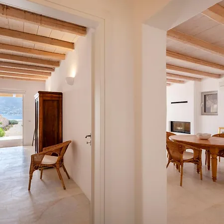 Donum Dei Seaside & *