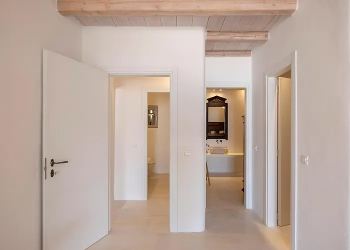 Donum Dei Seaside & شقة Krotiri